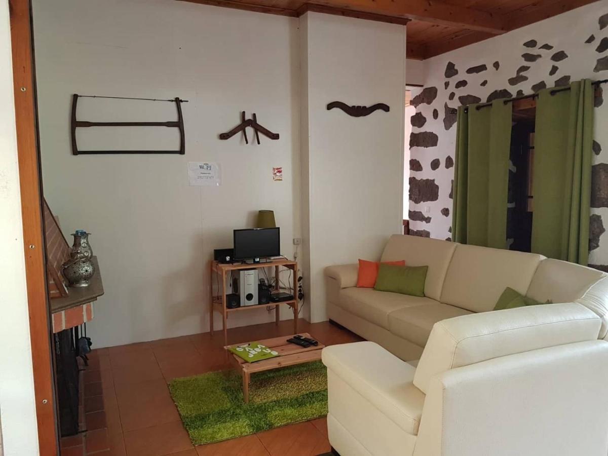 דירות Lomba  A Casa Do Jesus Al מראה חיצוני תמונה